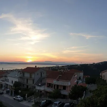 With A View On The Adriatic Sea *